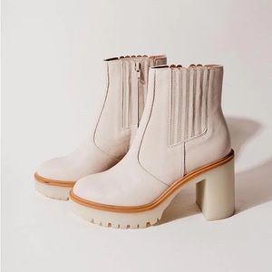 Bohme cream Anastasia boots